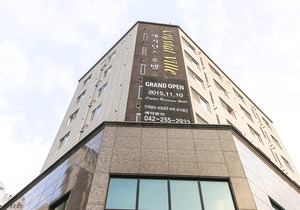 Crystal Residence Hotel