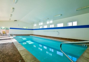 CW343 - Great downtown location with a private hot tub