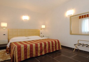 Dante Residence Apartment 1