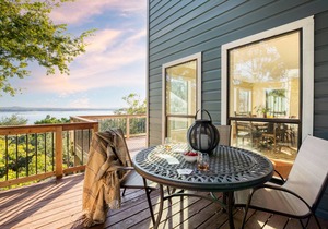 Dawson by AvantStay Serene Austin Home set Amongst nature w/ Pool, Hot Tub & Close to Lake Travis