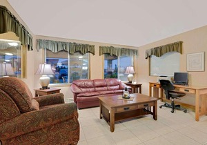 Days Inn by Wyndham International Falls