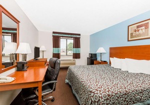 Days Inn by Wyndham Ankeny Des Moines