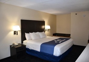 Days Inn by Wyndham Mounds View Twin Cities North