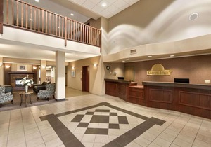Days Inn by Wyndham Thunder Bay North