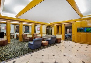 Days Inn & Suites by Wyndham Corpus Christi Central