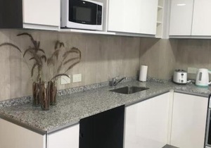 Dean Funes Suites 606