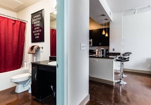 Deep Ellum Luxury Condo #2