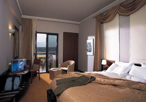 Dekelia Hotel