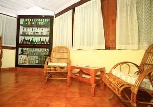 Deluxe Double Room In British Bungalow