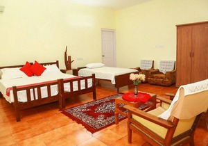 Deluxe Double Room In British Bungalow