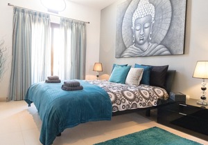 Deluxe room with spa bath