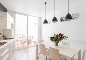 DELUXE THREE BEDROOM APARTMENT