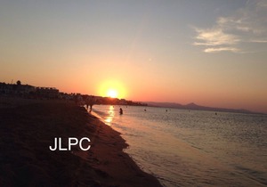 DENIA-FACE SEA-BEAUTIFUL APPT DIRECT BEACH SAND END - WIFI- SWIMMING POOL-GARDEN-PARKING