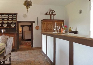 Dependance of a 16th century castle listed as an historical monument!