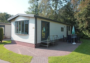 Detached chalet with a dishwasher at 21 km. from Leeuwarden