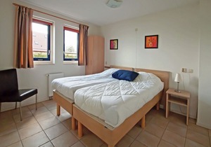 Detached villa with dishwasher, Leeuwarden at 21km