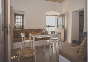 Diakofti Beach House