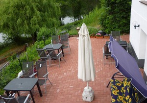 Directly on the lake, apartment with 2 separate bedrooms