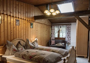 Double room, bath, toilet (Room 9) - Gasthof Scherer