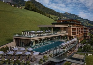 Double room Deluxe | from 5 nights - The Edelweiss Salzburg Mountain Resort
