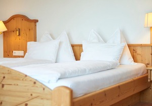 Double Room with Balcony and Lake View - Off to the Lake - Hotel Stadler Seegasthof