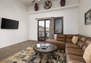 Downtown Moab Condo! | Bike Storage | Pet Friendly | Easy Parking! - LDV3