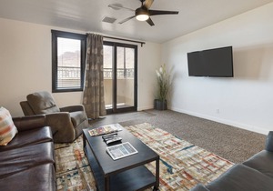 Downtown Moab Near Attractions! Bike Storage - Pet Friendly - Easy Parking