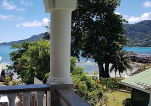 Drake Seaside Studio - Top Floor
