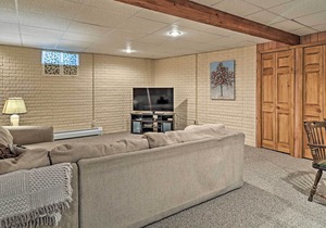Dream Cottage w/ Sandy Beach, Dock, Pontoon Rental