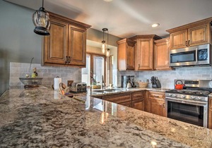Dream Cottage with Sandy Beach, Dock, Pontoon Rental