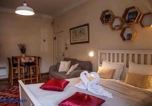 Dream Stay - Cosy Old Town Studio for 3