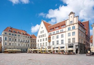 Dream Stay - Main Square Apartment with Picturesque View