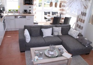 Dreamlike comfort-apartment with sauna, fireplace and beach chair