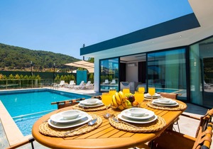Dreamy Villa with Private Pool and Jacuzzi in Kas