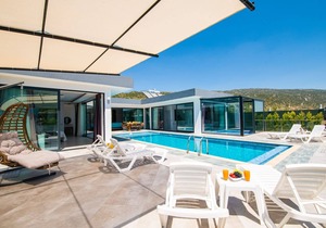 Dreamy Villa with Private Pool and Jacuzzi in Kas