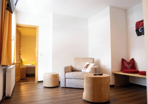 Dreibettzimmer, 44qm, mit DU/WC und Balkon