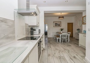 DRIFTWOOD, 23 ROA ISLAND, family friendly in Roa Island