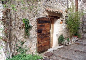 Duplex apartment in the medieval part of Bauduen