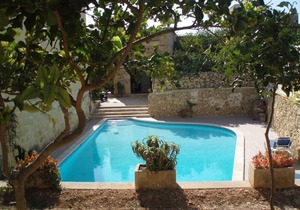 Eco Certified 17 century farmhouse with a large private pool and garden