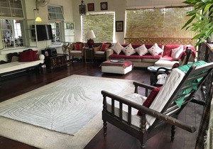 Eco-friendly room in the Hummingbird apartment