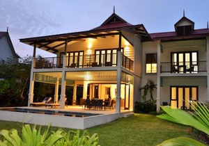 Eden Island Luxury Accommodation