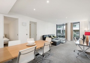 Edgewater 208