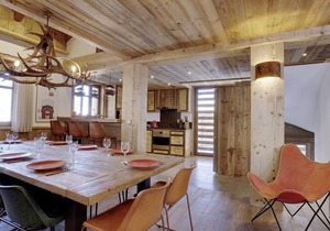 Elegant Chalet with Hammam, Fireplace, Near Ski Lift