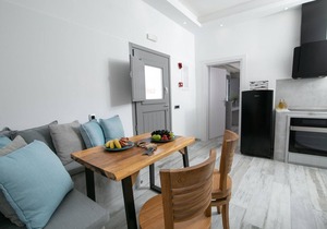Elite Santorini Villa | Aegean Melody Suites | 2 Bedroom | Heated Outdoor.