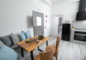 Elite Santorini Villa | Aegean Melody Suites | 2 Bedroom | Heated Outdoor.