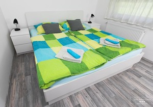 Emerald SOCA Apartment