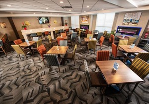 Encore Suites by Service Plus Inns