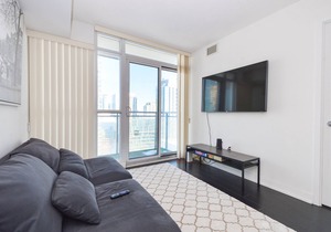Enjoy a beautiful condo located at the heart of Downtown Toronto