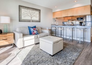 Enjoy Bayfront Views from this Affordable 1 Bedroom Condo in the Taft District