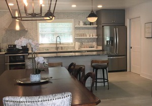 Enjoy FALL BREAK 🏝️ Perfect location for families+4 Bikes. 2 night min most dates